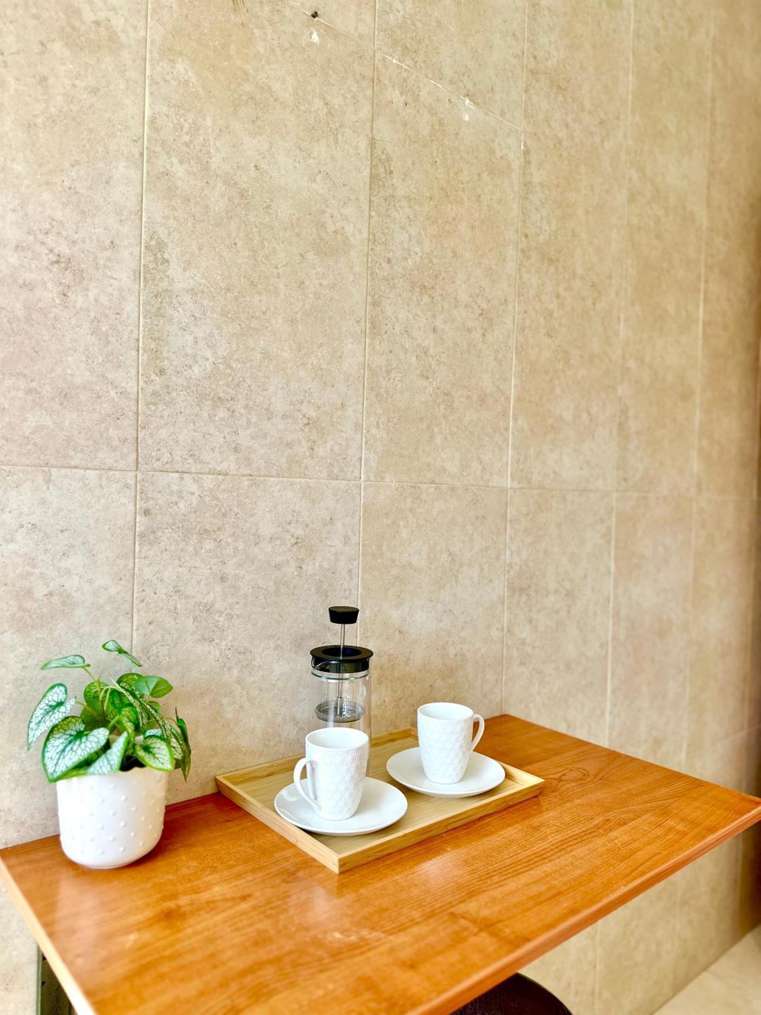 Apartamentos J&K Torremolinos Luaran gambar