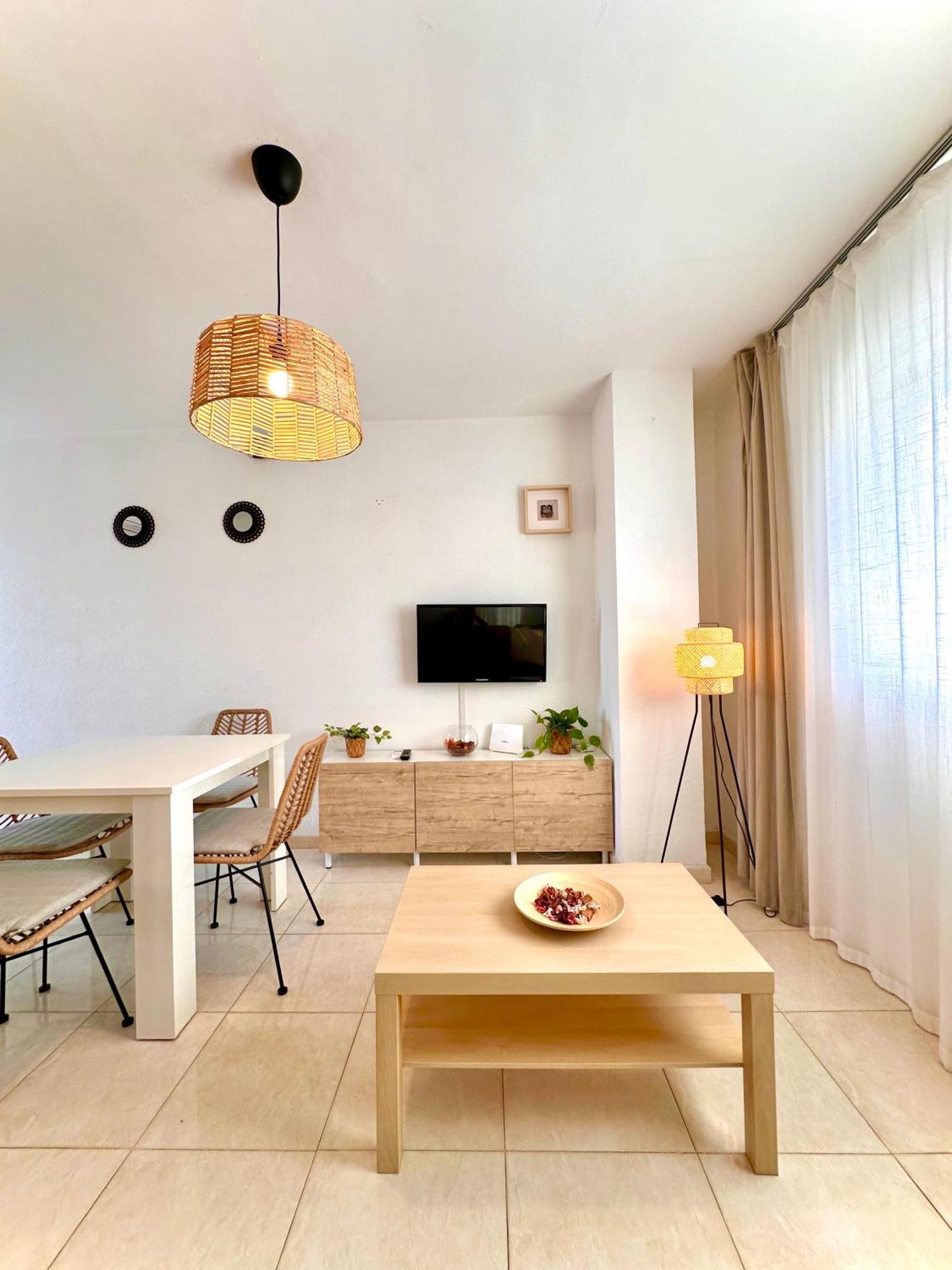 Apartamentos J&K Torremolinos Luaran gambar