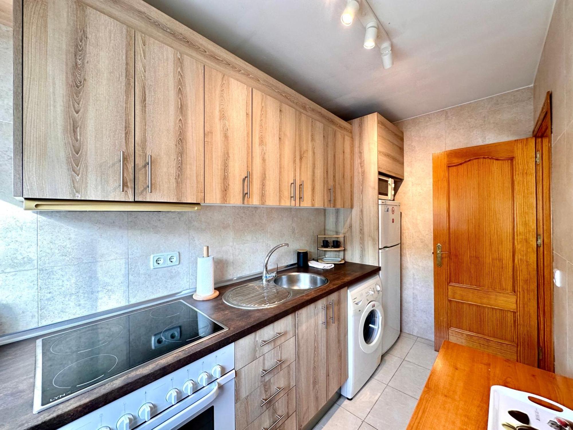 Apartamentos J&K Torremolinos Luaran gambar