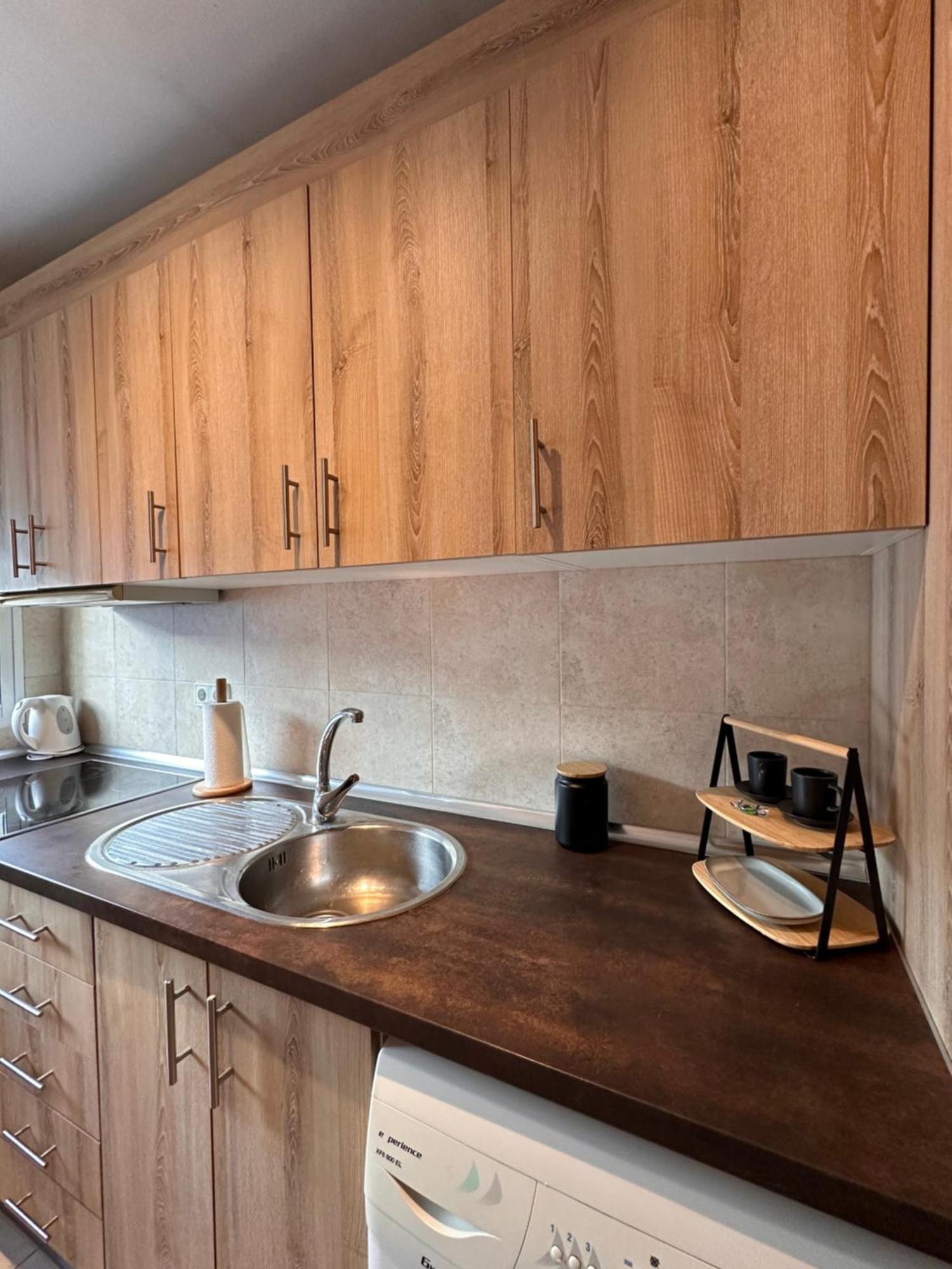 Apartamentos J&K Torremolinos Luaran gambar