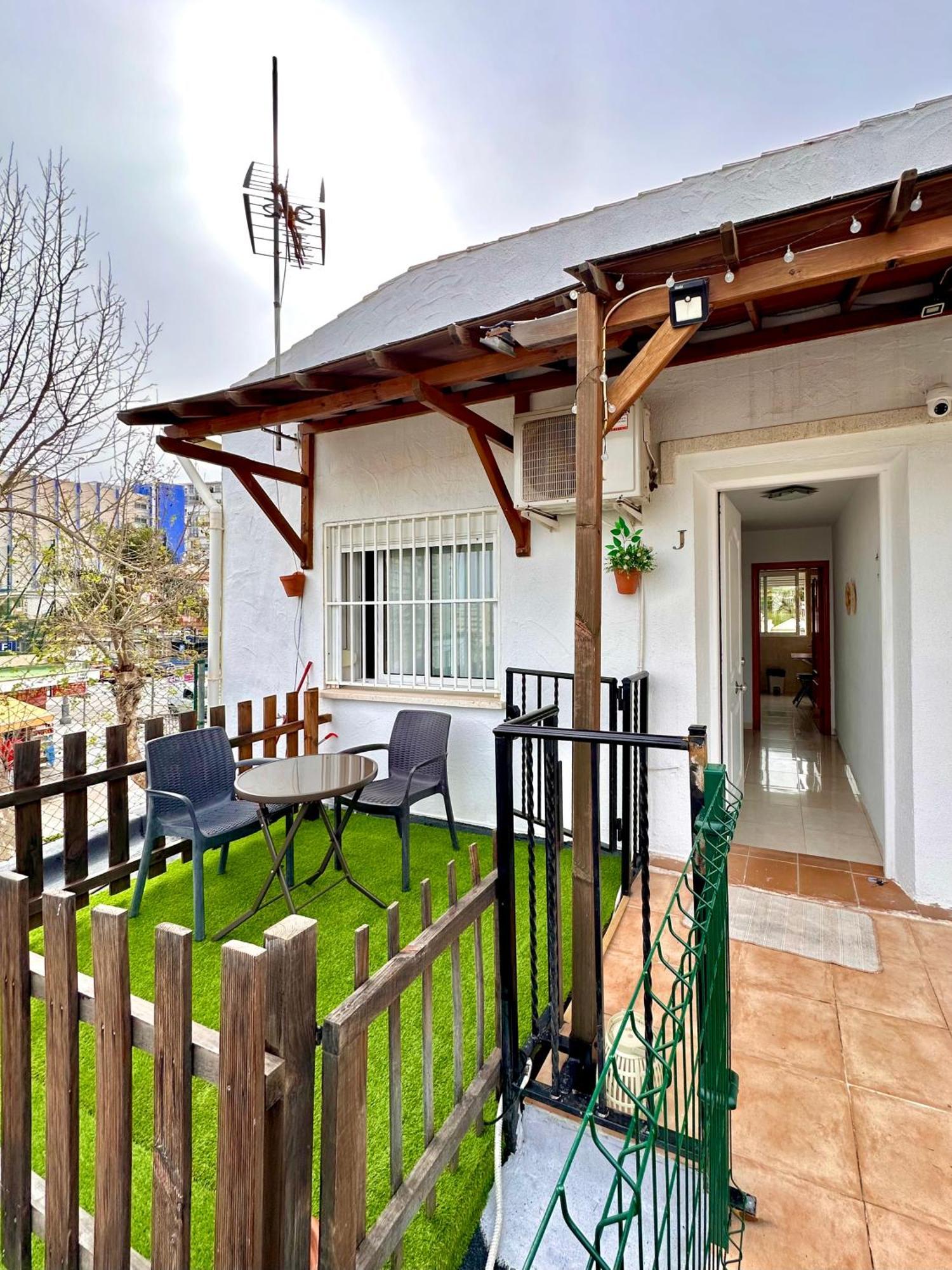 Apartamentos J&K Torremolinos Luaran gambar